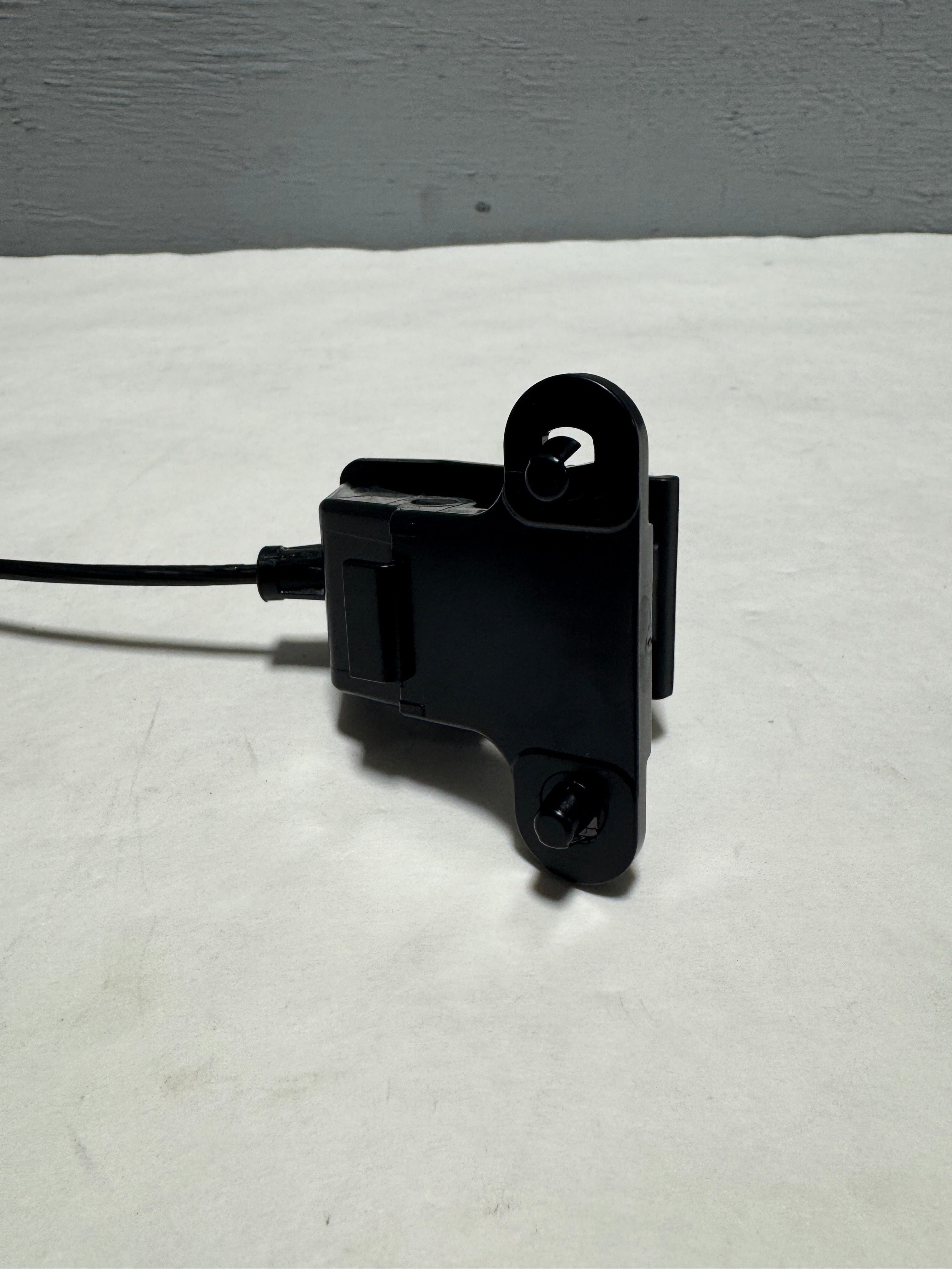 2019-2023 Jeep Cherokee Hood Release Handle With Cable OEM