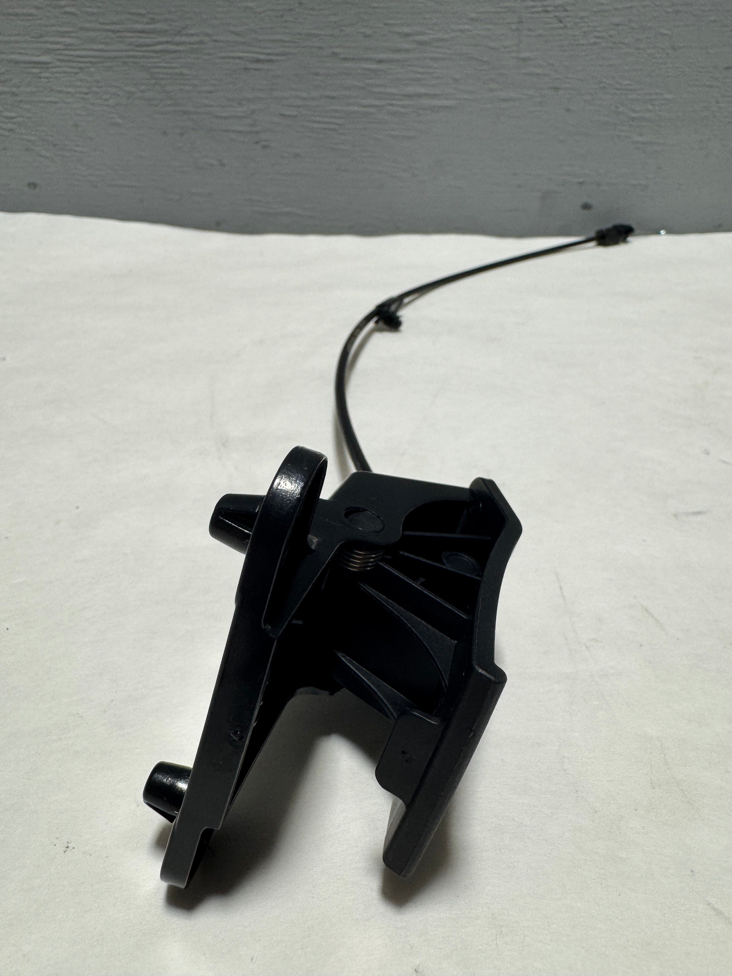 2019-2023 Jeep Cherokee Hood Release Handle With Cable OEM