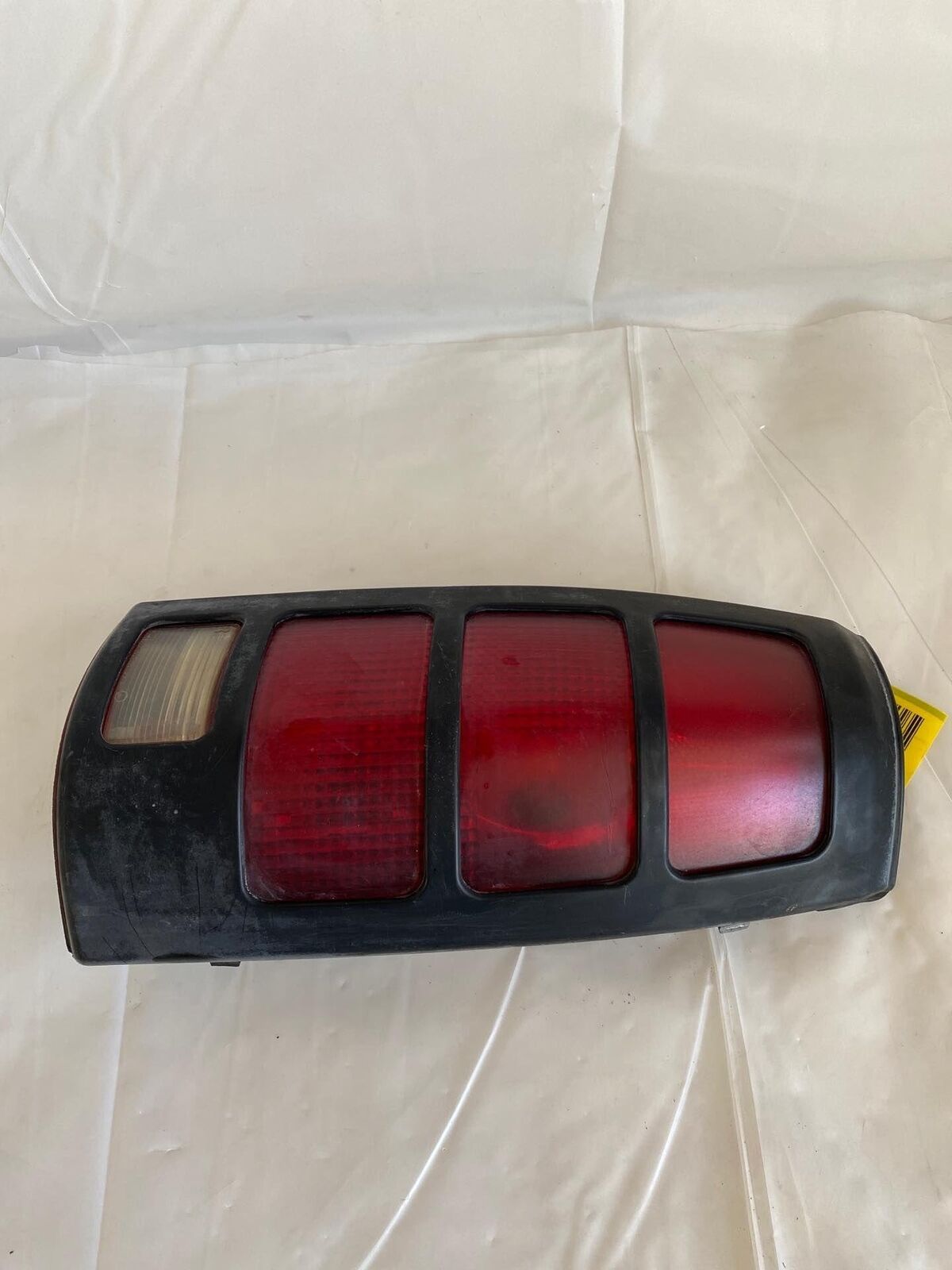 1988 - 2000 CHEVROLET TAHOE Rear Tail Light Lamp Assembly Right Passenger Side